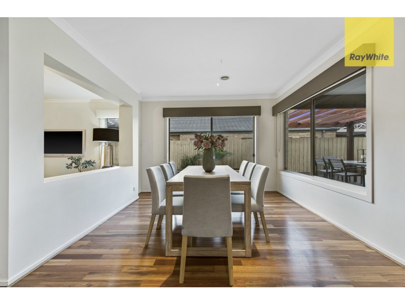 31 Balmain Circuit, Taylors Hill VIC 3037