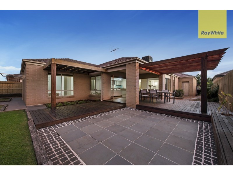 31 Balmain Circuit, Taylors Hill VIC 3037
