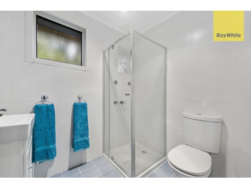 16 Grimes Avenue, Taylors Lakes VIC 3038