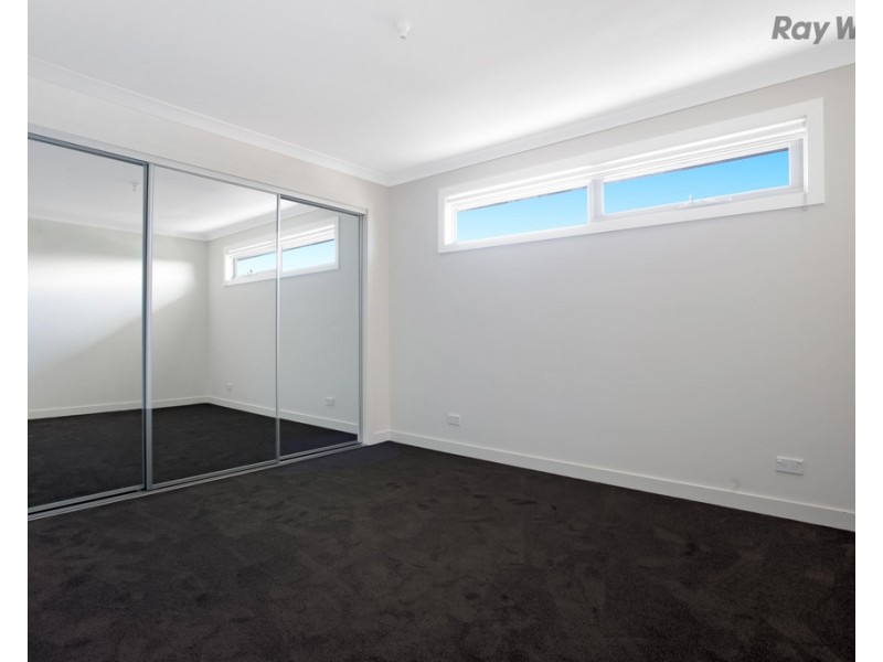 9/71-73 Fox Street, St Albans VIC 3021