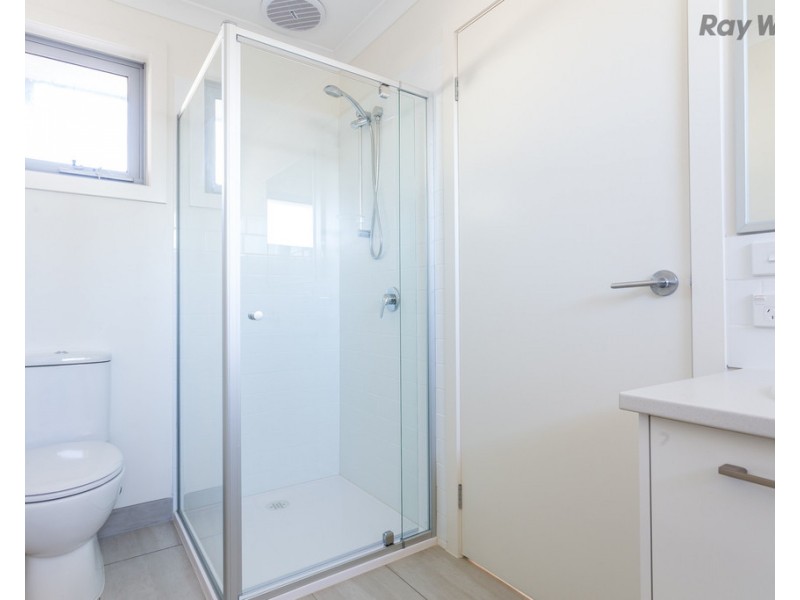 9/71-73 Fox Street, St Albans VIC 3021