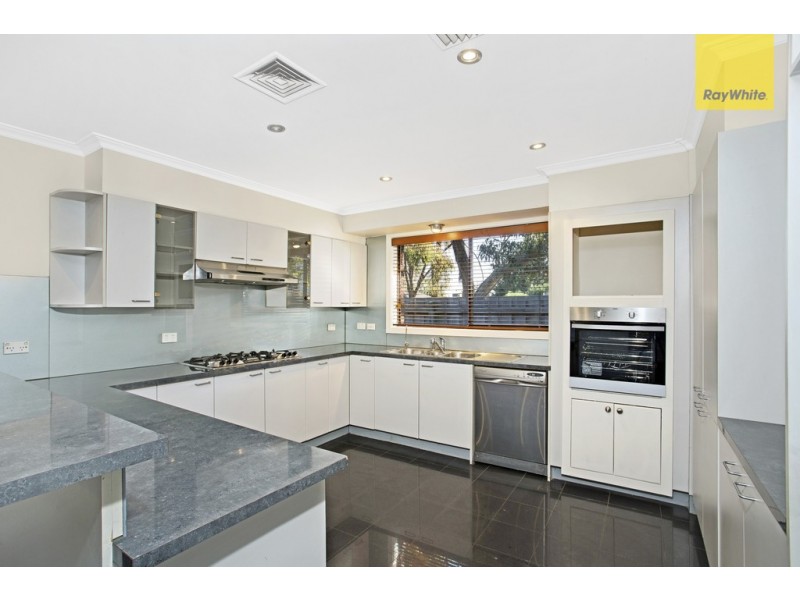 10 Coorong Court, Taylors Lakes VIC 3038