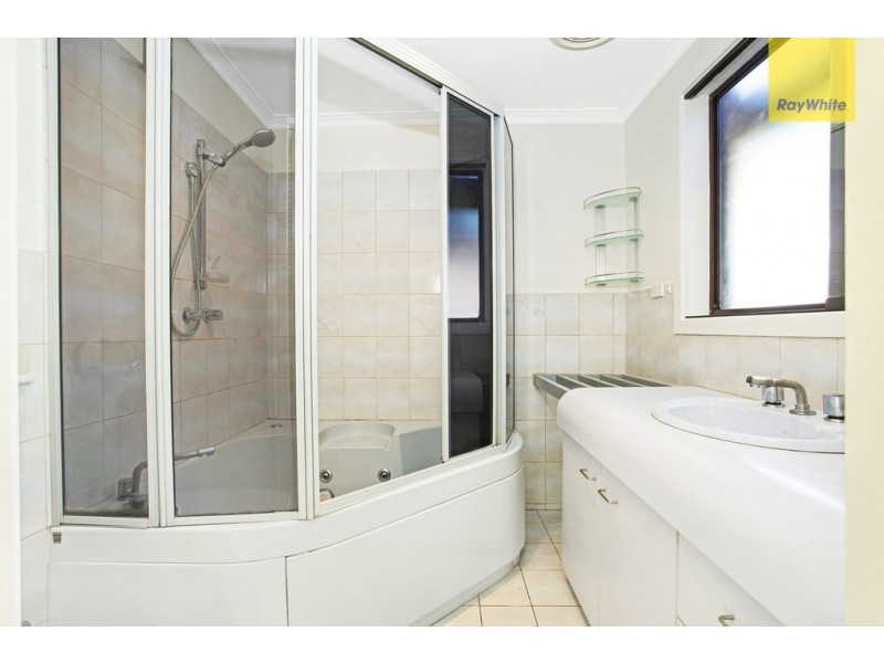 10 Coorong Court, Taylors Lakes VIC 3038