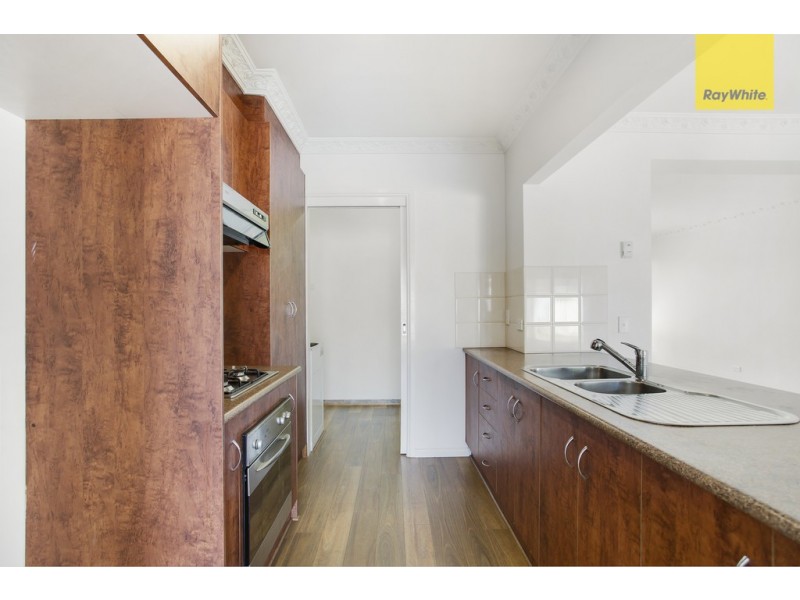 8 Sacras Court, Sydenham VIC 3037