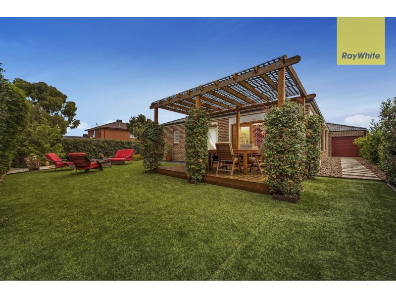 71 Loddon Drive, Taylors Hill VIC 3037