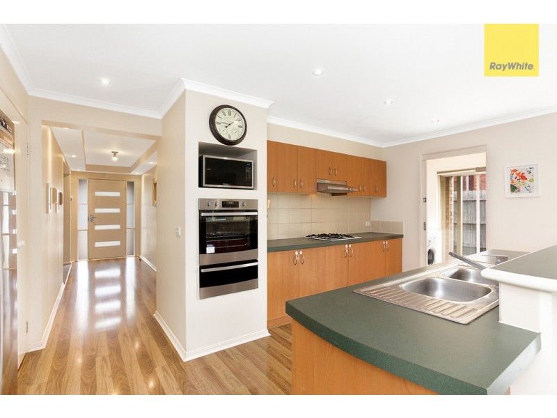 3 Gurners Lane, Taylors Hill VIC 3037
