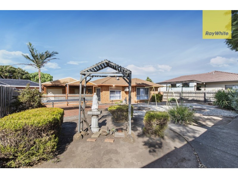 56 Dundee Way, Sydenham VIC 3037
