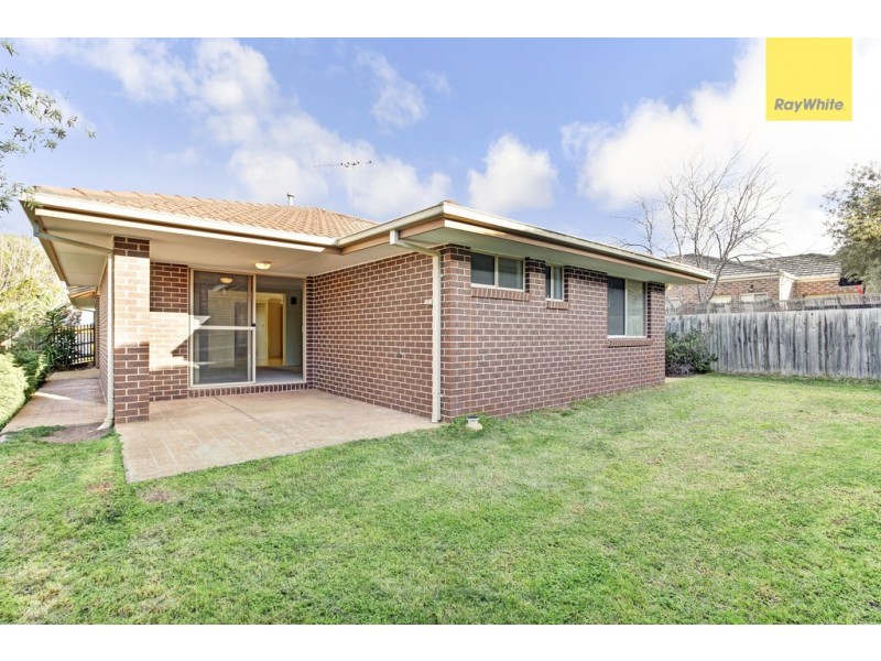 33 Berthon Crescent, Hillside VIC 3037