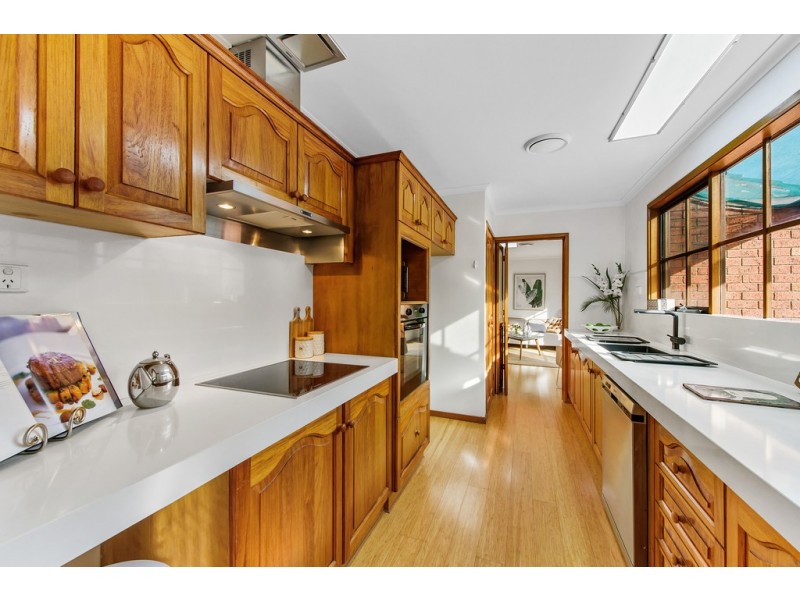 13 Lady Nelson Way, Keilor Downs VIC 3038