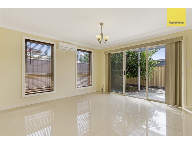 24 Maple Crescent, St Albans VIC 3021