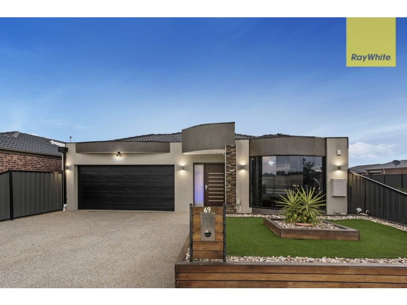 69 Orbis Avenue, Plumpton VIC 3335