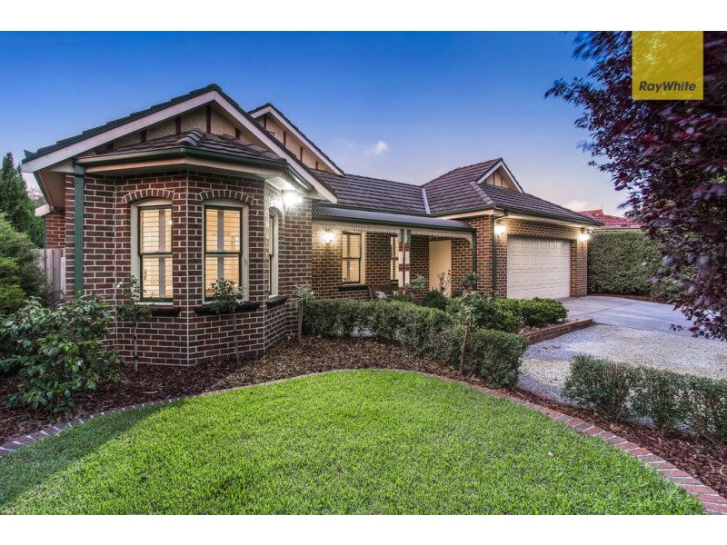 26 Whiteley Parade, Taylors Lakes VIC 3038