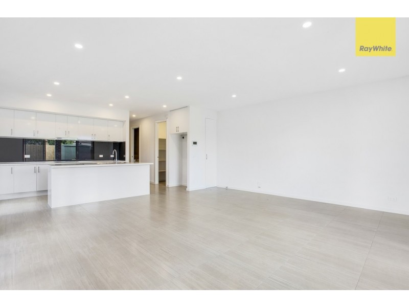 1/14 Cornhill Street, St Albans VIC 3021
