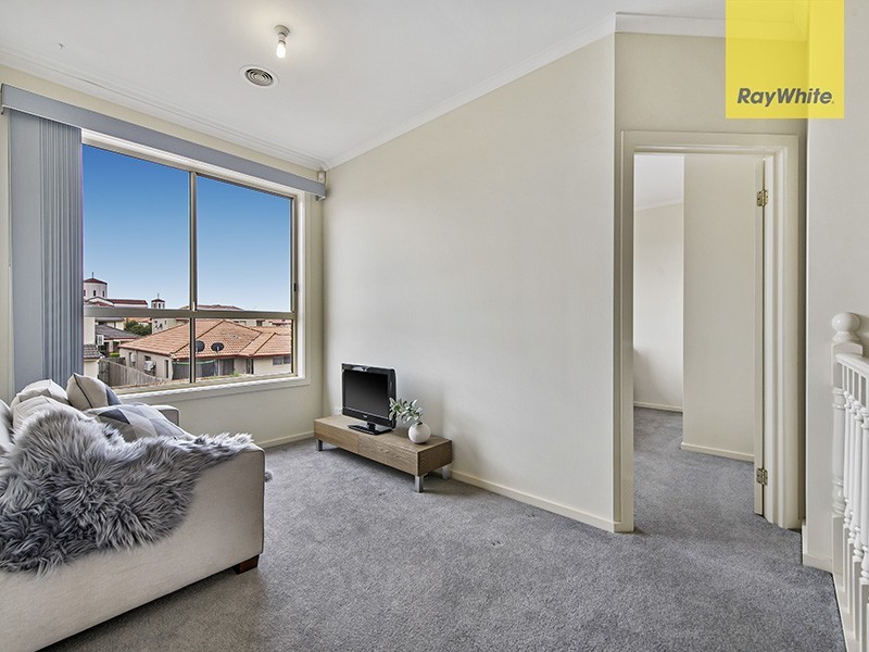 46 Lady Rose Crescent, Sydenham VIC 3037