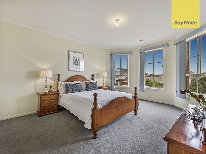 46 Lady Rose Crescent, Sydenham VIC 3037