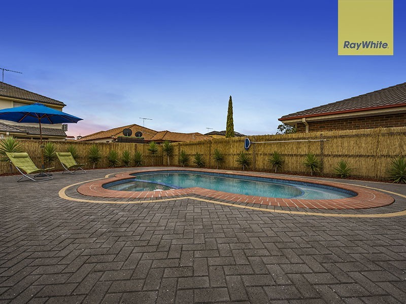 46 Lady Rose Crescent, Sydenham VIC 3037