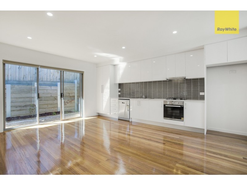 26/21 Station Road, Oak Park VIC 3046