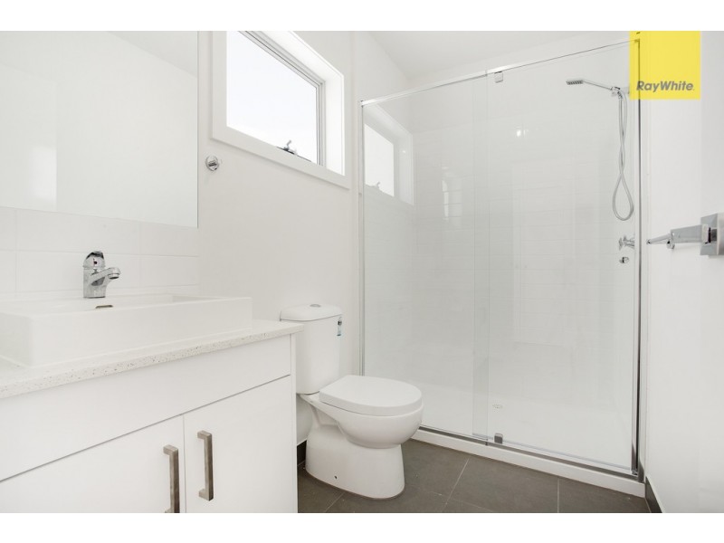 26/21 Station Road, Oak Park VIC 3046