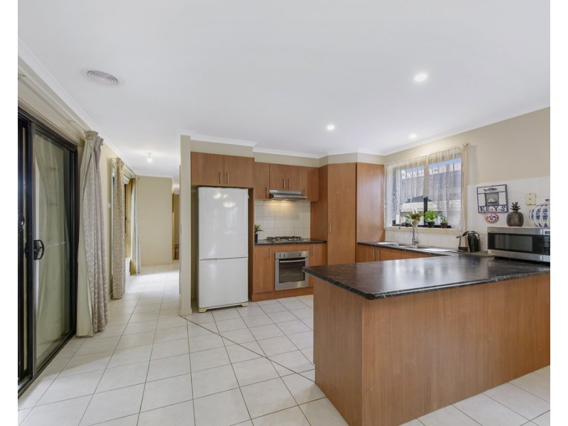 69 Boberrit Wynd, Sydenham VIC 3037