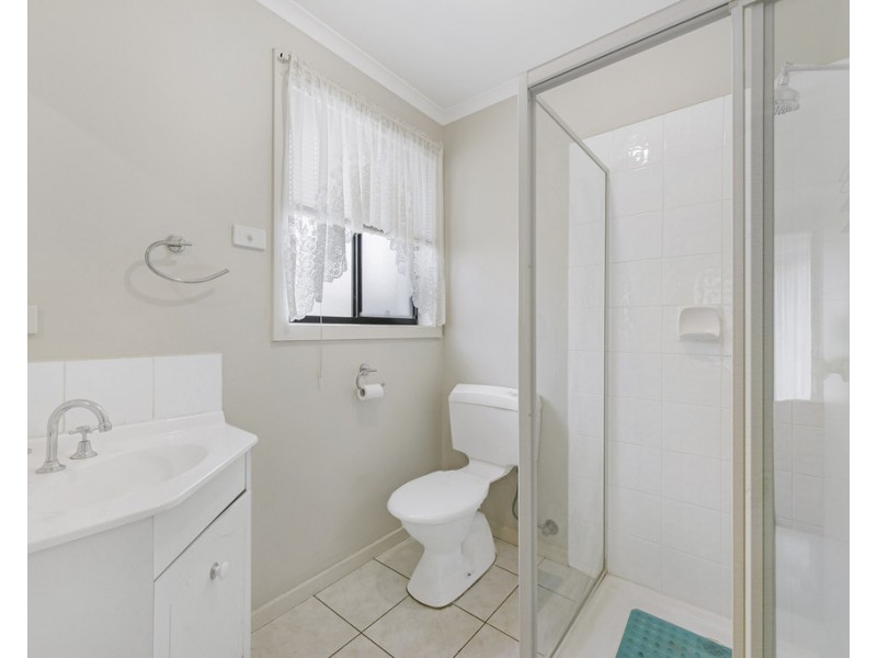 69 Boberrit Wynd, Sydenham VIC 3037