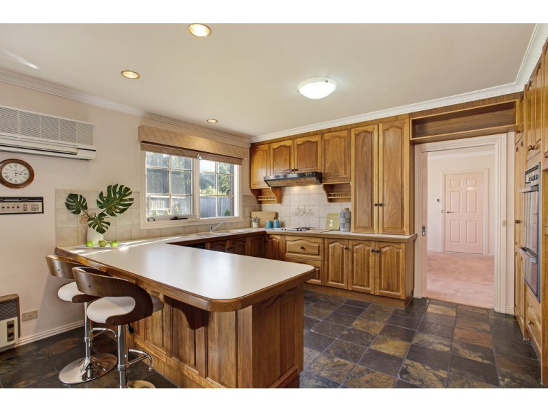 7 Blair Court, Keilor VIC 3036