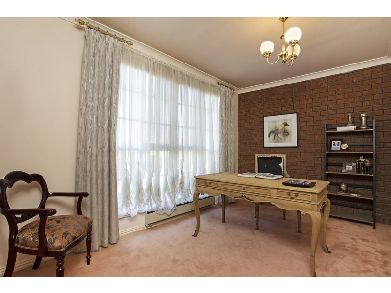 7 Blair Court, Keilor VIC 3036