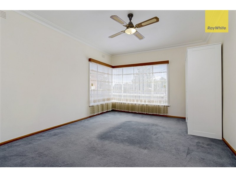 27 Mayne Street, Sunshine West VIC 3020