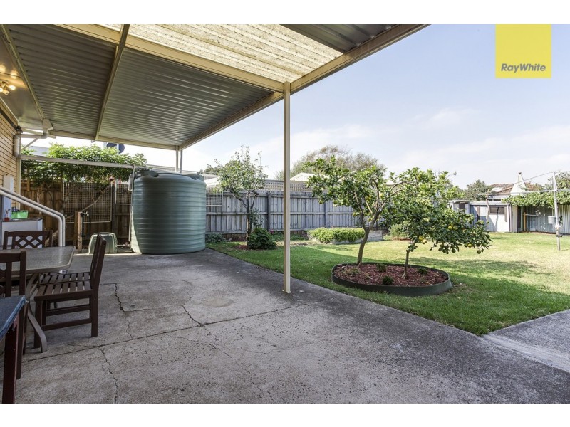 27 Mayne Street, Sunshine West VIC 3020