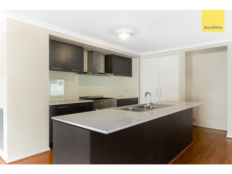 5 Nevis Place, Taylors Hill VIC 3037