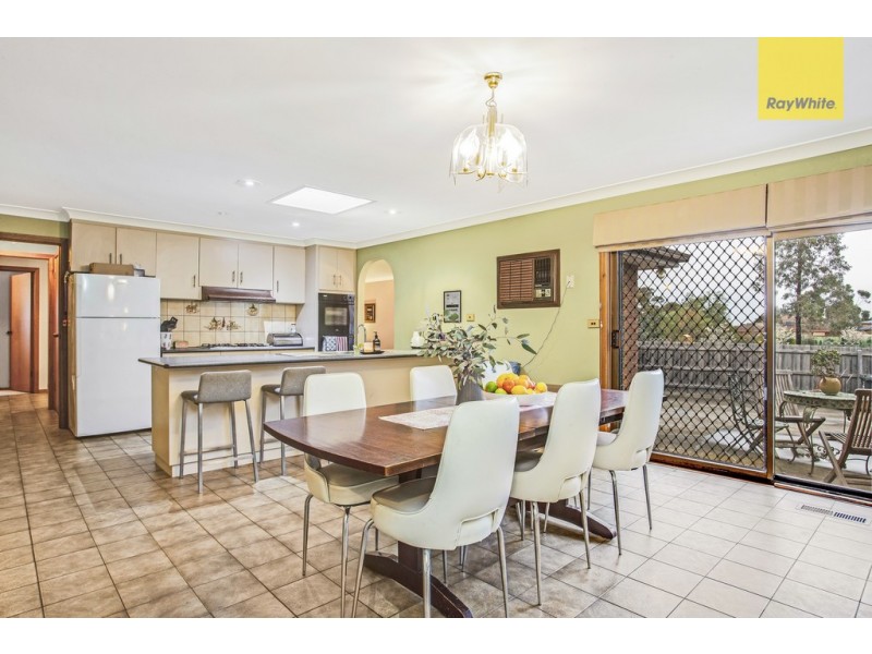 9 Morris Drive, Keilor Downs VIC 3038
