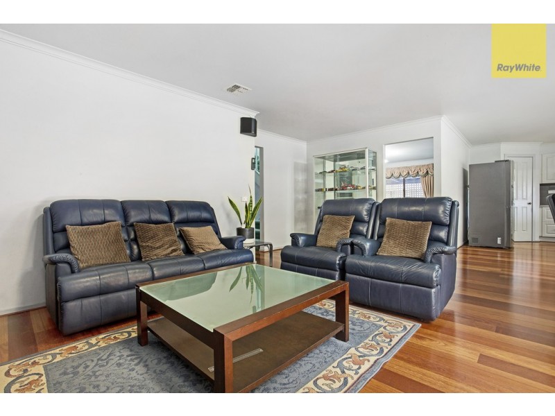 4 Diamond Court, Hillside VIC 3037