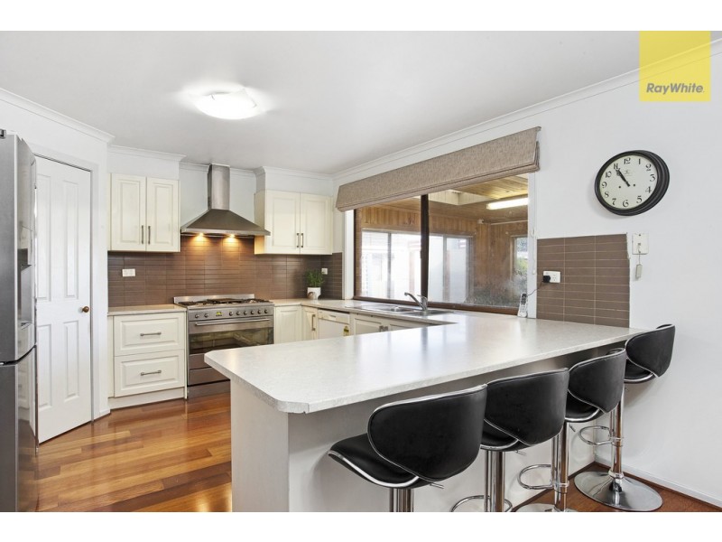 4 Diamond Court, Hillside VIC 3037