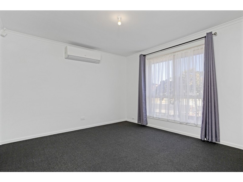1/22 Vanessa Way, Delahey VIC 3037