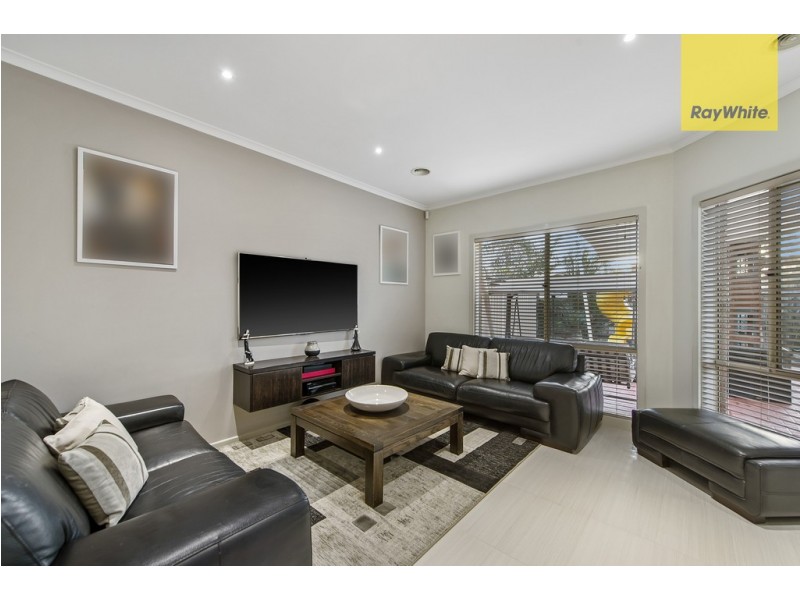 35 Durack Circuit, Taylors Hill VIC 3037