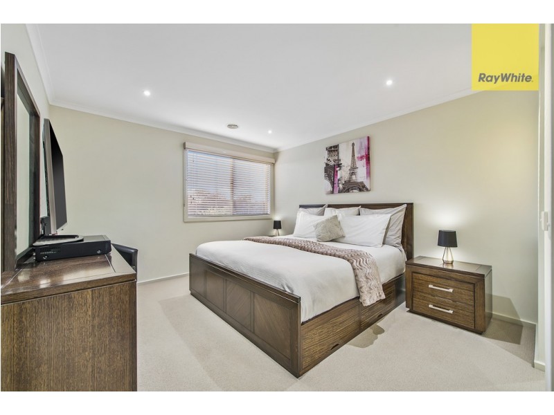 35 Durack Circuit, Taylors Hill VIC 3037