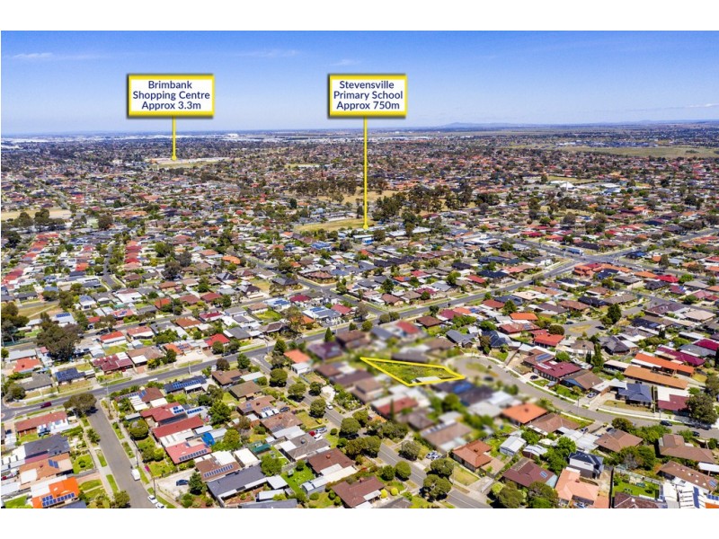 12 Lambolle Court, St Albans VIC 3021