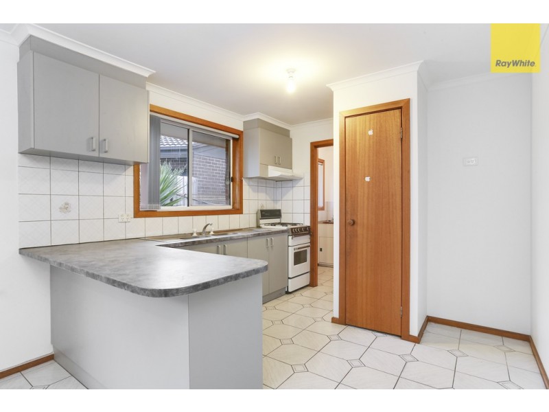 2/22 Hancock Crescent, Braybrook VIC 3019