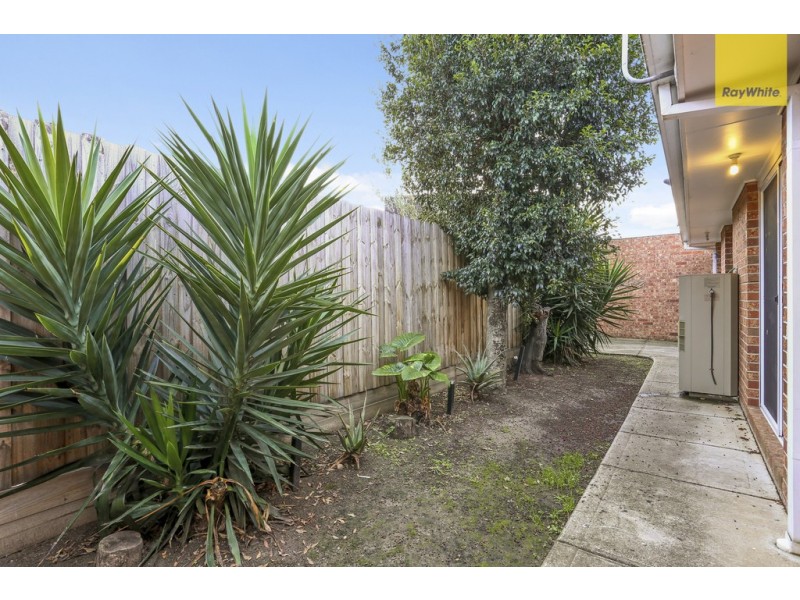 2/22 Hancock Crescent, Braybrook VIC 3019