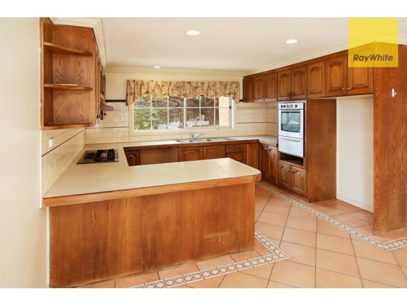 2 Santos Court, Keilor Downs VIC 3038