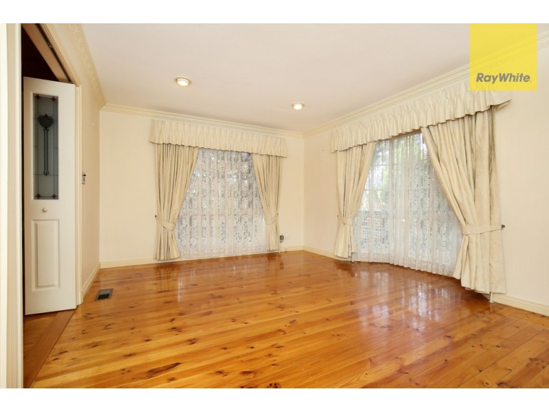 2 Santos Court, Keilor Downs VIC 3038