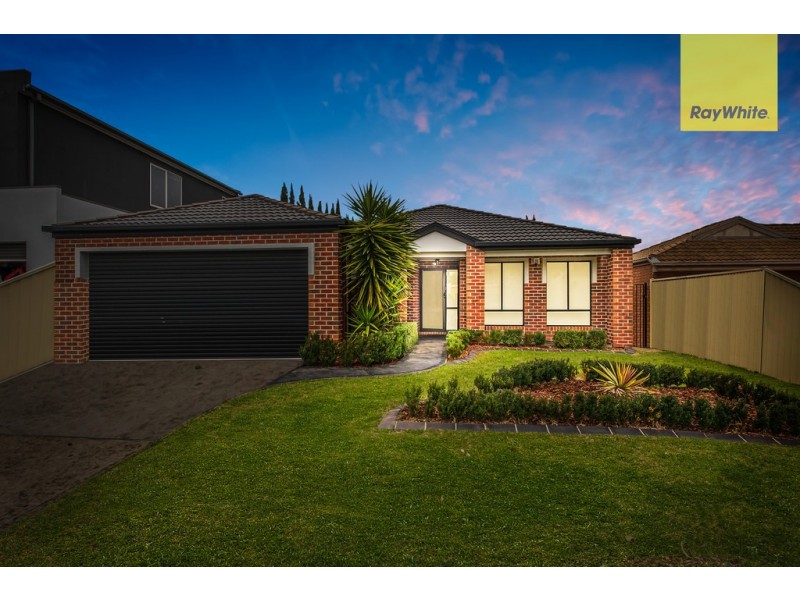 5 Paisley Court, Gowanbrae VIC 3043