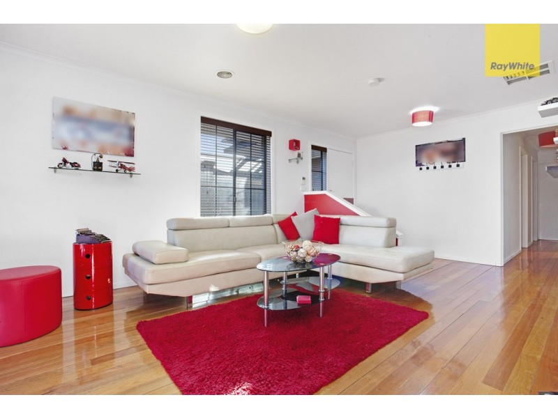 8 Kiev Walk, Delahey VIC 3037