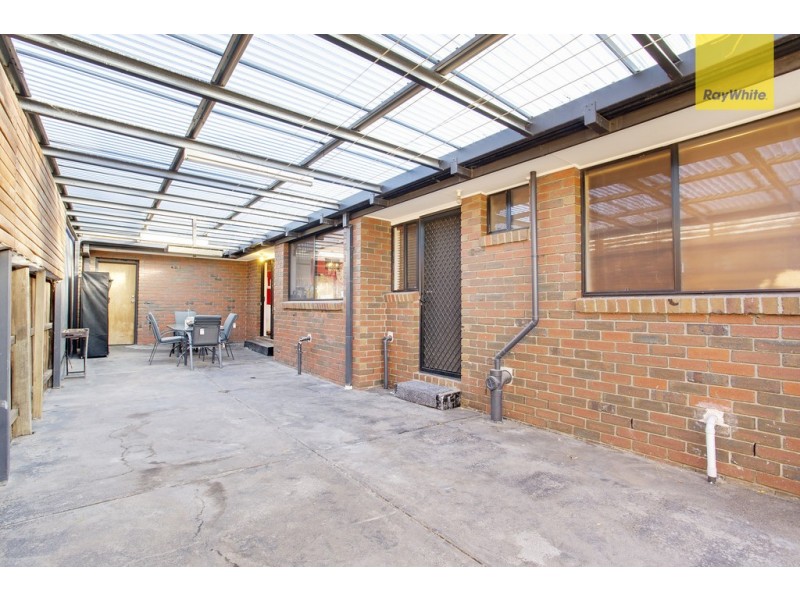 8 Kiev Walk, Delahey VIC 3037