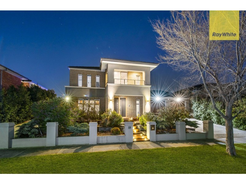 29 Coogee Drive, Taylors Hill VIC 3037