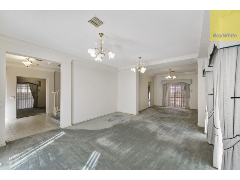 15 Rivergum Place, Hillside VIC 3037