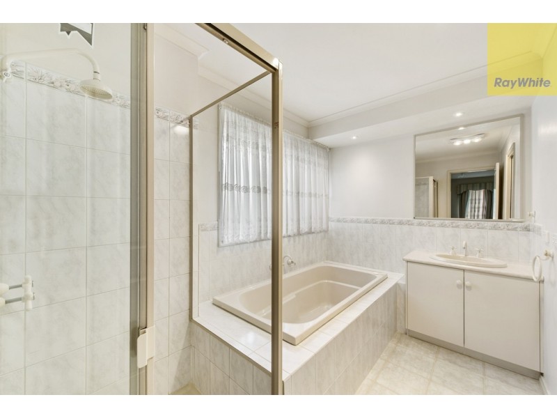 15 Rivergum Place, Hillside VIC 3037