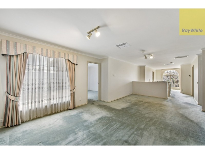 15 Rivergum Place, Hillside VIC 3037