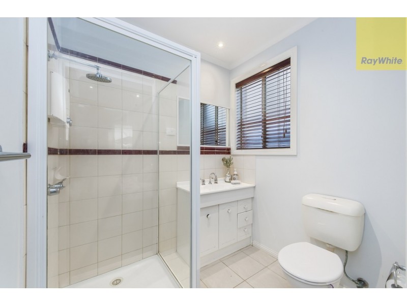 26 Lalwinya Street, Delahey VIC 3037