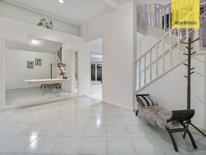 3 Turin Place, Taylors Lakes VIC 3038