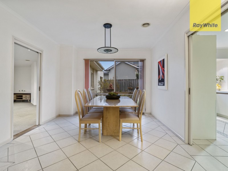 3 Turin Place, Taylors Lakes VIC 3038